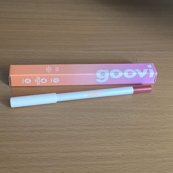 photo of Goovi define my Lips shared by @roberta98 on  11 May 2022 - review