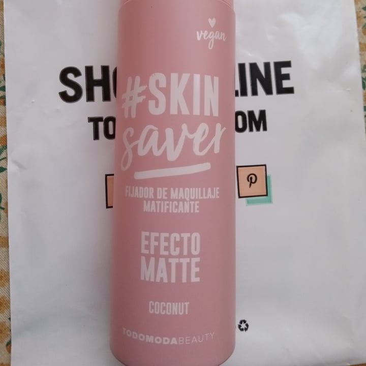 photo of Todomoda Beauty Fijador maquillaje mate shared by @andyeb on  25 Apr 2021 - review