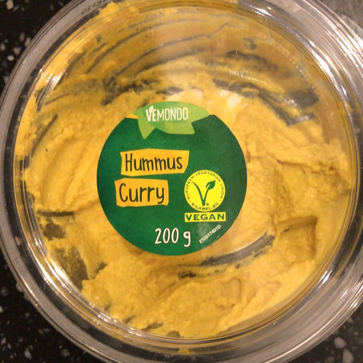 photo of Lidl hummus classico shared by @cristinac on  25 Oct 2022 - review
