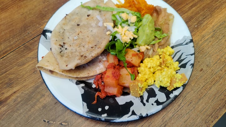review photo of Vegan Ville Buffet Mexicano shared by @veganexpression on 13 Jul 2020 - review
