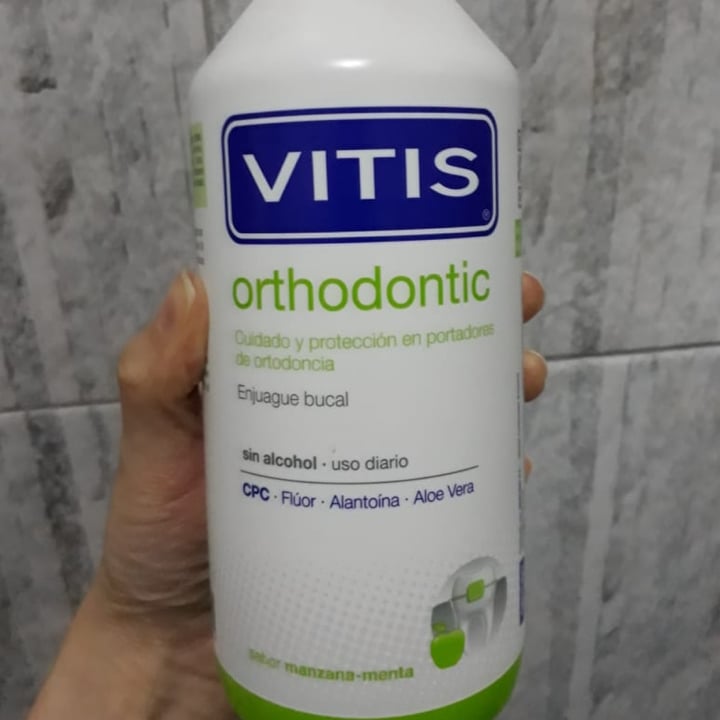 photo of Vitis Enjuague Bucal - Orthodontic shared by @licerdrow on  05 Dec 2022 - review