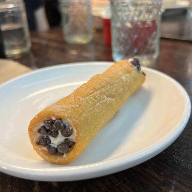 「Cannoli」の料理の写真