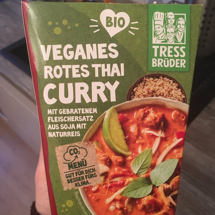 photo of Tress Brüder Veganes Rotes Thai curry shared by @linapina on  01 Nov 2020 - review