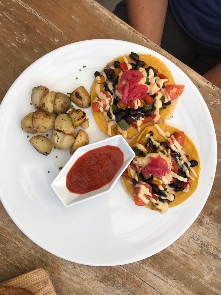 photo of The Pitted Date Vegan Restaurant, Bakery and Café Huevos Racheros shared by @earthtostacy on  07 Dec 2019 - review