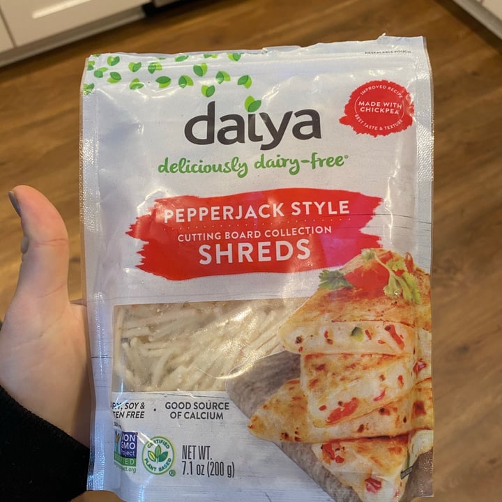 photo of Daiya Pepperjack Style Shreds shared by @ceova on  30 Oct 2020 - review