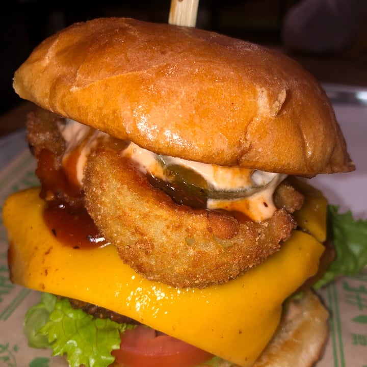 photo of Next Level Burger The Maverick Burger shared by @happyveganmomma on  07 Jan 2023 - review