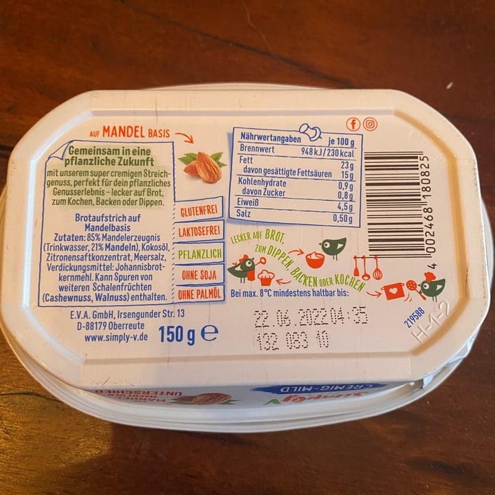 review photo of Simply V Gourmet Spread Mild shared by @zwoelfe on 06 May 2022 - review