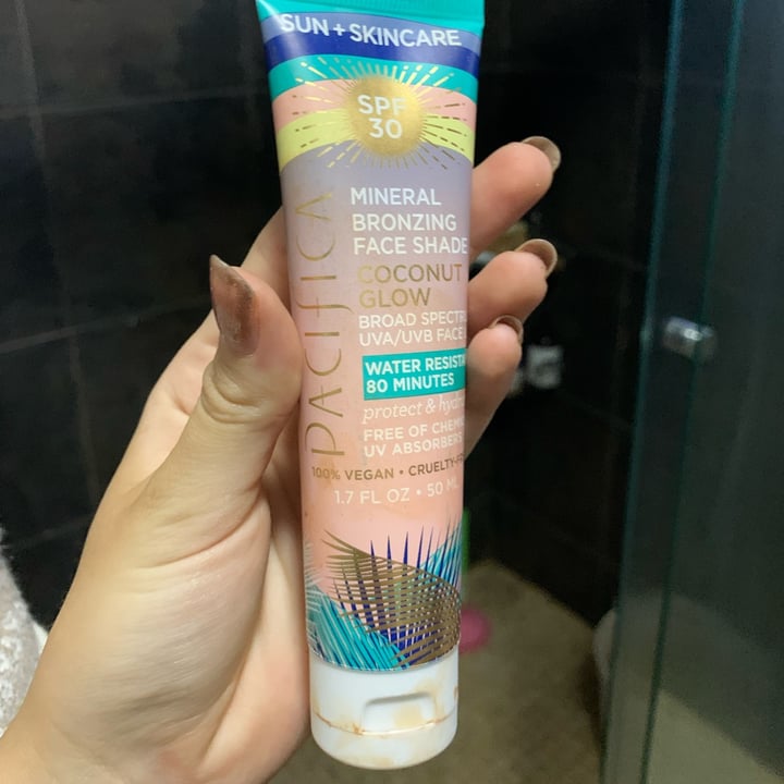 photo of Pacifica Mineral Bronzing Sunscreen shared by @juules on  20 Apr 2022 - review
