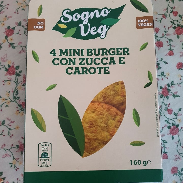 photo of Sogno veg 4MINI BURGER CON ZUCCA E CAROTE shared by @lalla2310 on  04 Aug 2022 - review