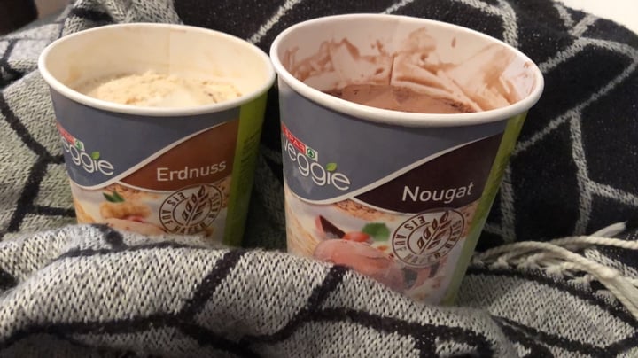 photo of Spar Veggie Erdnuss Eis shared by @ichkannvegan on  27 Feb 2021 - review