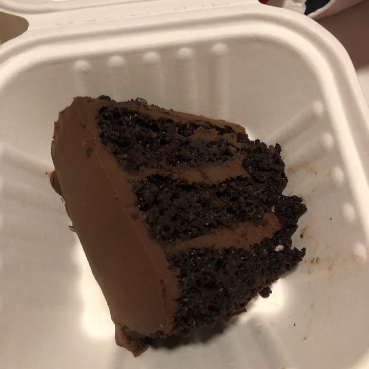 review photo of Elektra Punk & Food Torta De Chocolate shared by @danielapinzon09 on 20 Feb 2022 - review