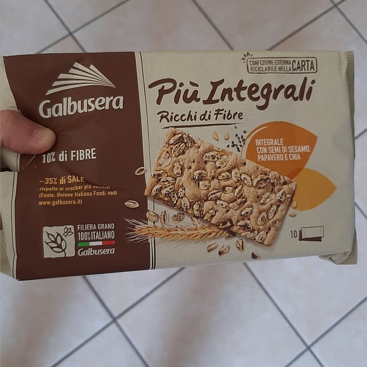 photo of Galbusera Crackers Più integrali shared by @camillamassimoj24 on  10 May 2022 - review