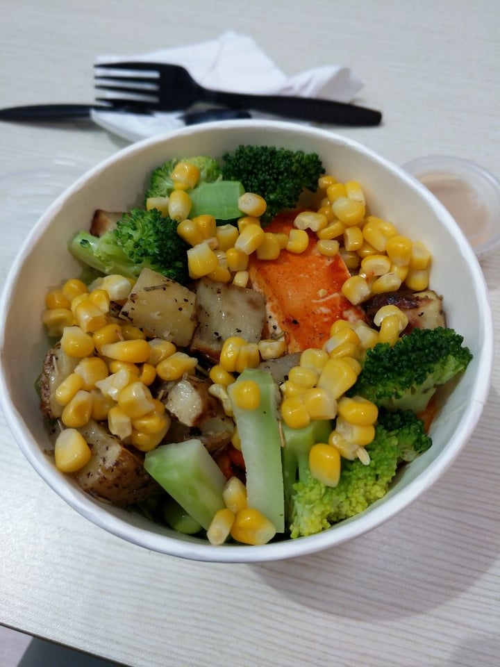photo of The Pack Tofu Bowl shared by @justonewayticket on  17 Jan 2020 - review