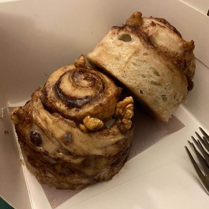 photo of Real Food Penang Vegetarian Restaurant Cinnamon Rolls shared by @dafnelately on  13 Mar 2022 - review
