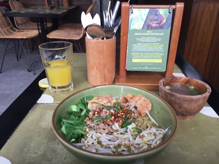 review photo of Burgreens Express Dharmawangsa Vegan Yamien shared by @nataliestewart on 17 Dec 2019 - review