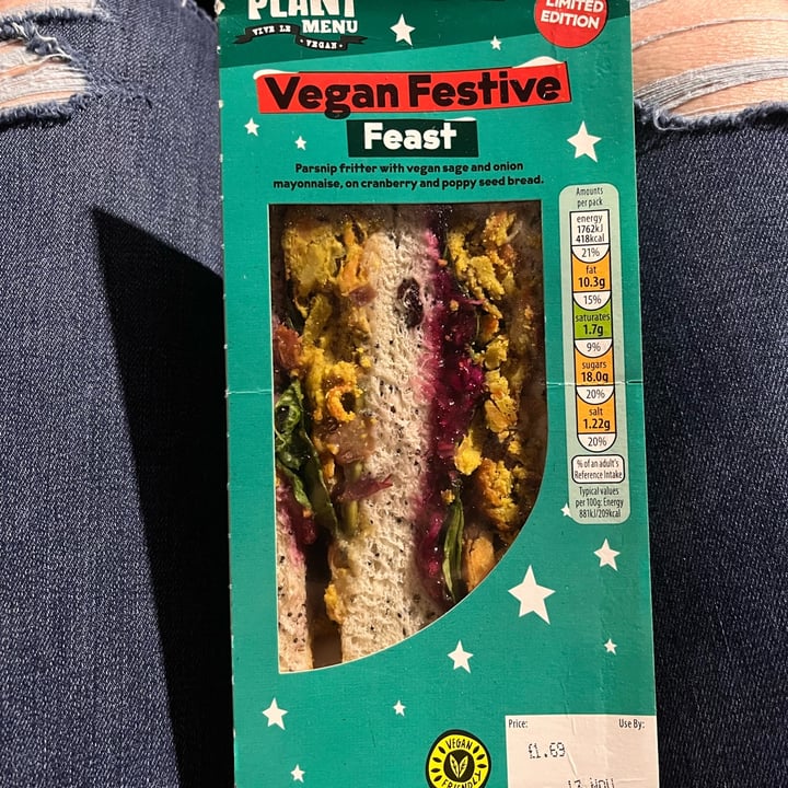 photo of Plant Menu Vegan Festive Feast Sandwich shared by @ameriamber on  12 Nov 2021 - review