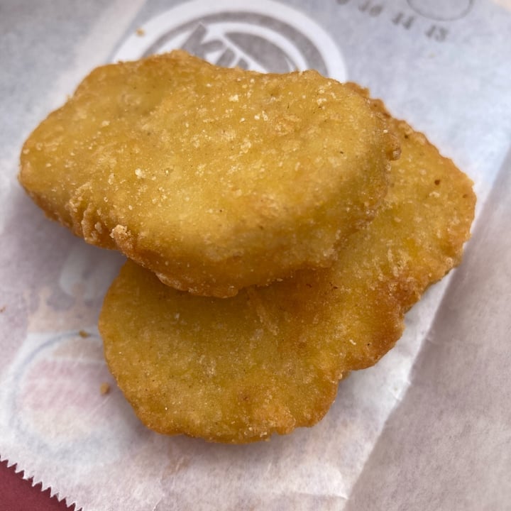 photo of Burger King Vegan Nuggets shared by @claudia555 on  08 Oct 2021 - review