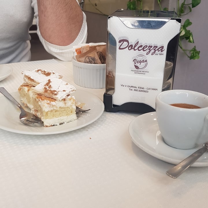 review photo of Bar Dolcezza di Cuscunà Temistocle Torta diplomatica shared by @dianasap on 11 Jul 2022 - review