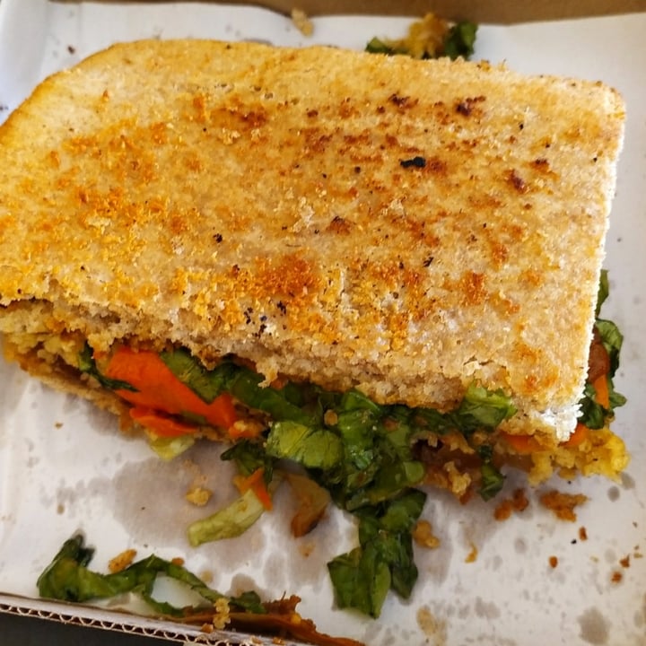 photo of Brote Sándwich Pan de ajo Vegano shared by @cocinaconkat on  25 Jun 2020 - review