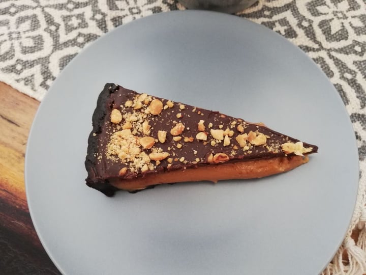 photo of Dolce Bakery Peanut Butter Chocolate Pie shared by @simonel on  29 Feb 2020 - review