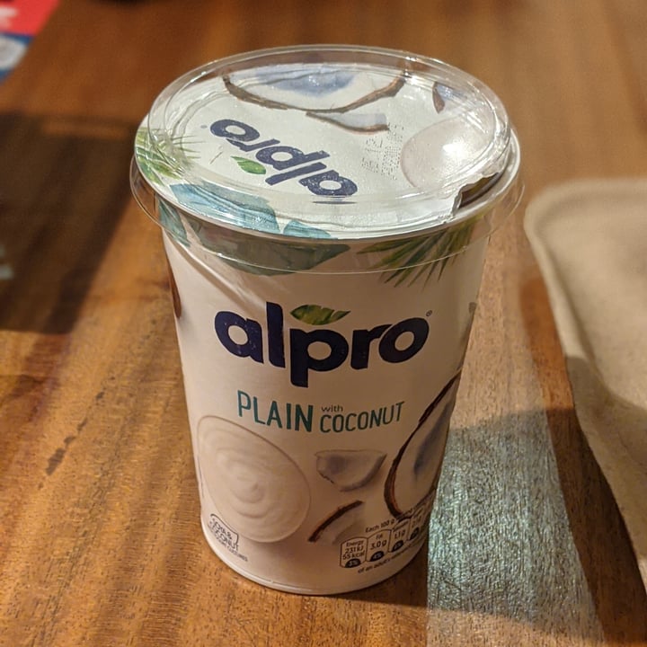 photo of Alpro Natural Con Coco Yogurt shared by @tab-stratton on  13 Nov 2020 - review