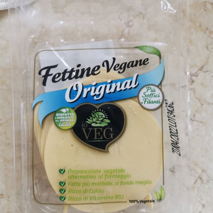 photo of ioVEG Fettine vegane Original shared by @lasavo on  23 Dec 2021 - review