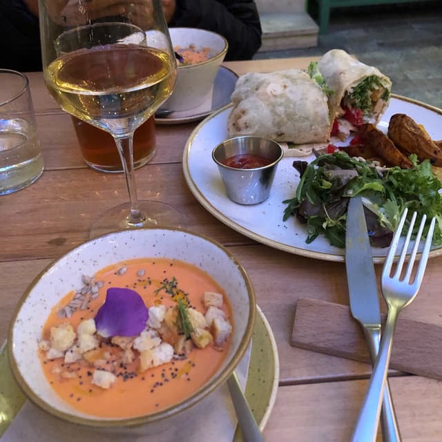 Photo of the dish “Tempeh Ceasar Wrap”