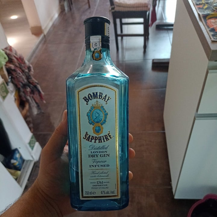 review photo of Bombay Sapphire Bombay Sapphire gin shared by @monoxido90 on 14 Jan 2022 - review