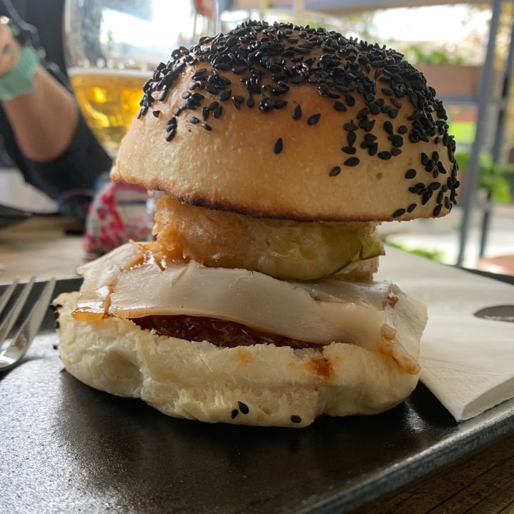 photo of Hudsons The Burger Joint (Claremont) The Game Changer shared by @anthea on  09 May 2021 - review