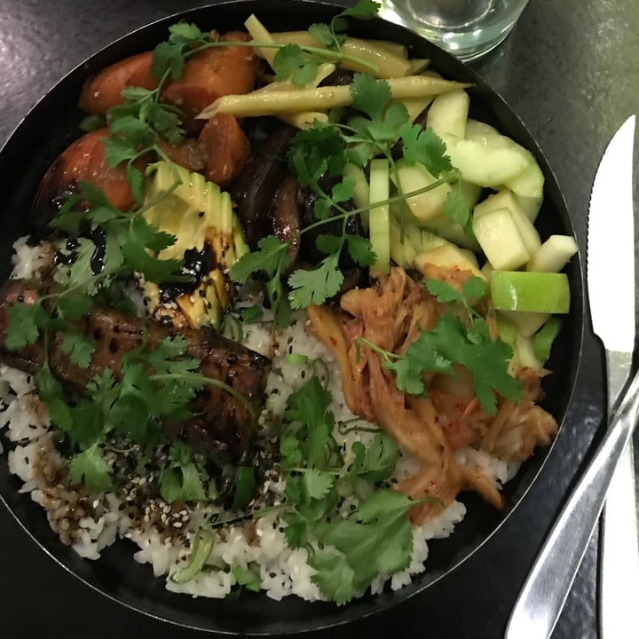 review photo of Fifi Almacén Asia bowl shared by @abru95 on 03 Jul 2022 - review