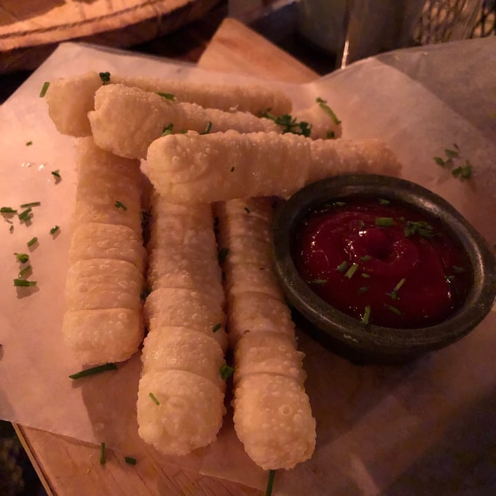 photo of Red Frog Beer House Tequeños Veganos shared by @olivelez on  03 Jul 2021 - review