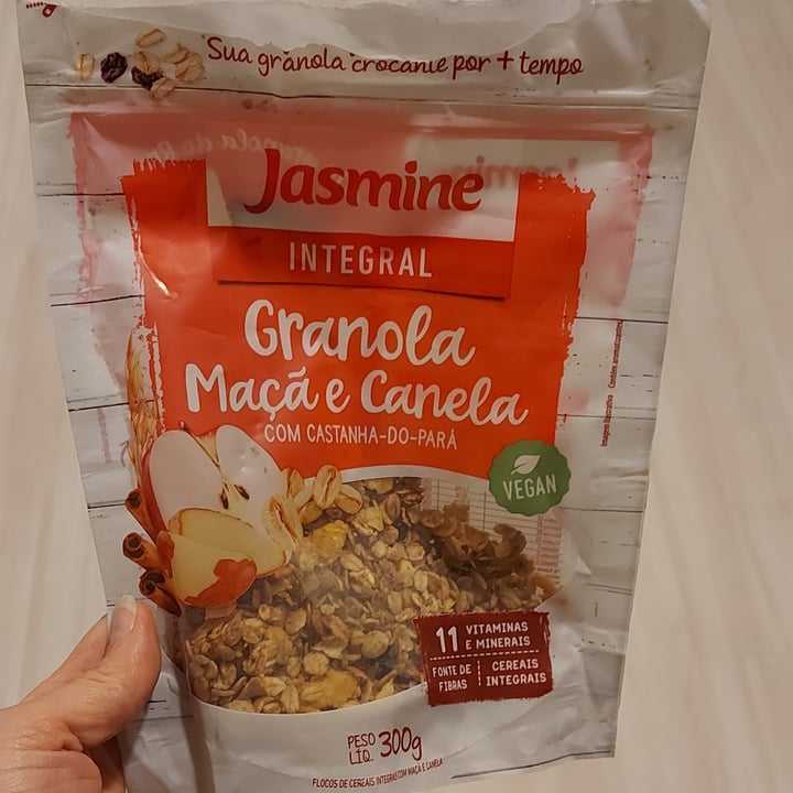 review photo of Jasmine Granola Maçã E Canela shared by @simonemueller on 13 May 2022 - review