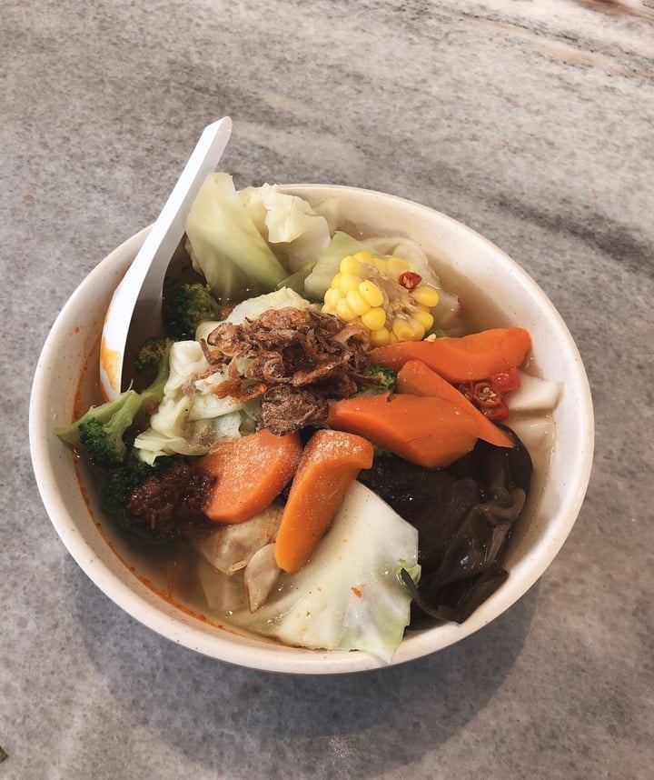 photo of Handmade Noodles and Dumplings Vegetarian Noodles shared by @nicnicnic on  01 Jan 2020 - review