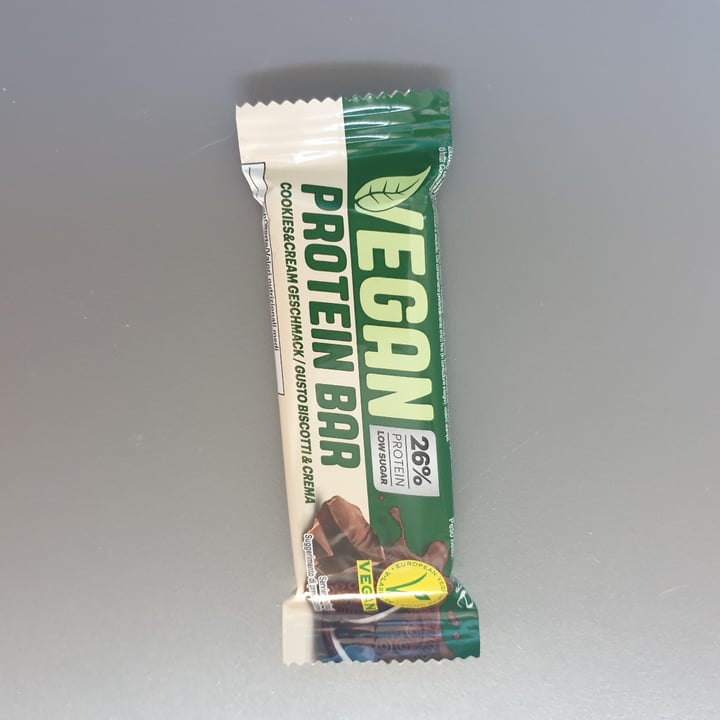 review photo of Vegan Protein Bar Protein Bar Gusto Biscotti E Crema shared by @fiore93 on 05 Aug 2022 - review