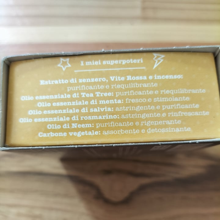 photo of La Saponaria Bye Bye Impurità! - detergente viso purificante solido shared by @fenicotterorosa on  03 May 2022 - review