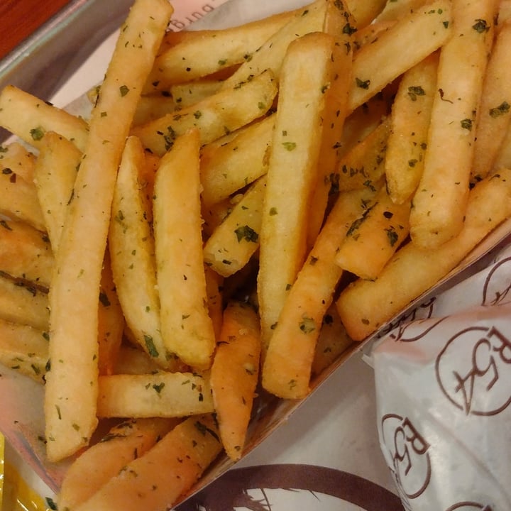 photo of Burger 54 Papas fritas con provezal shared by @selene08 on  12 Oct 2021 - review