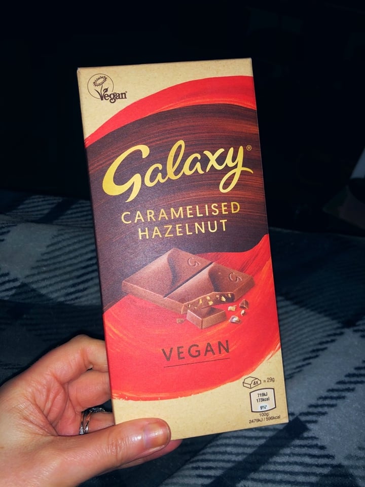 photo of Galaxy Caramelised Hazelnut shared by @beccabynature on  26 Feb 2020 - review