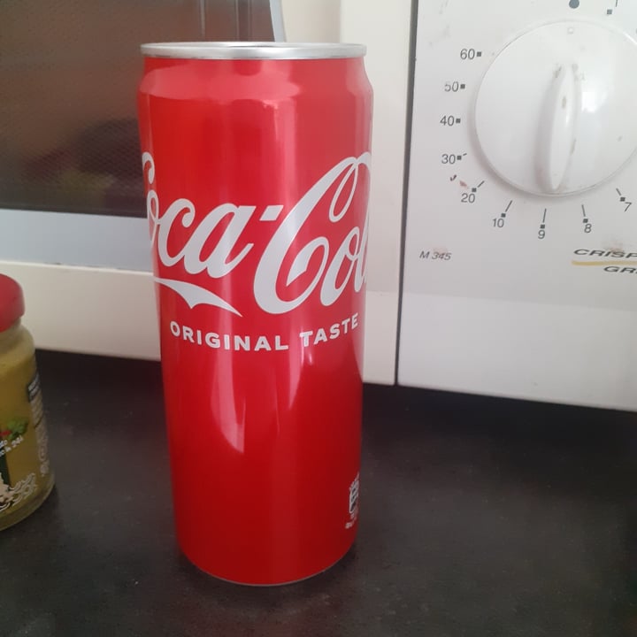 review photo of Coca-Cola Coca Cola Classic shared by @kikikaka on 01 Apr 2022 - review
