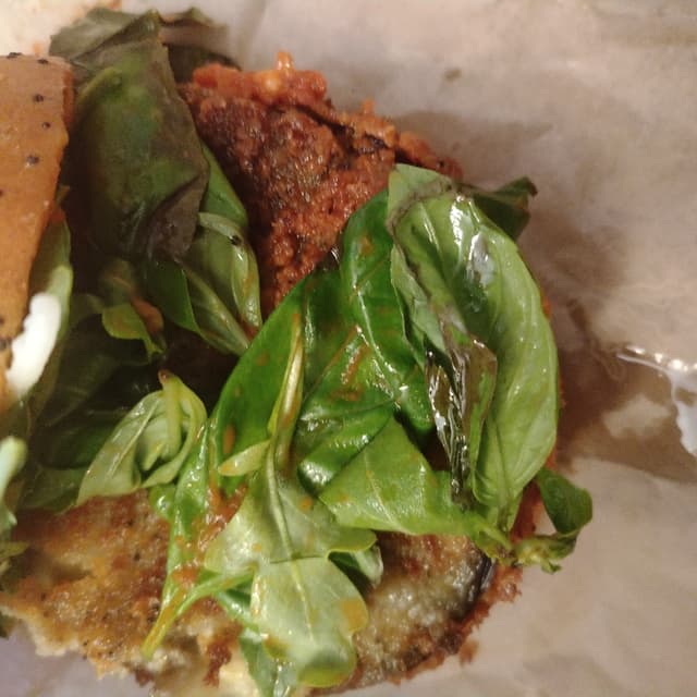 菜肴“Fulfilled burger”的照片
