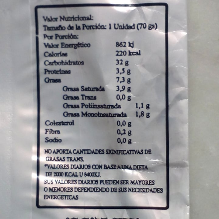 review photo of Green & Veggie Alfajor Vegano relleno de Chocolate shared by @marielita on 28 Feb 2021 - review