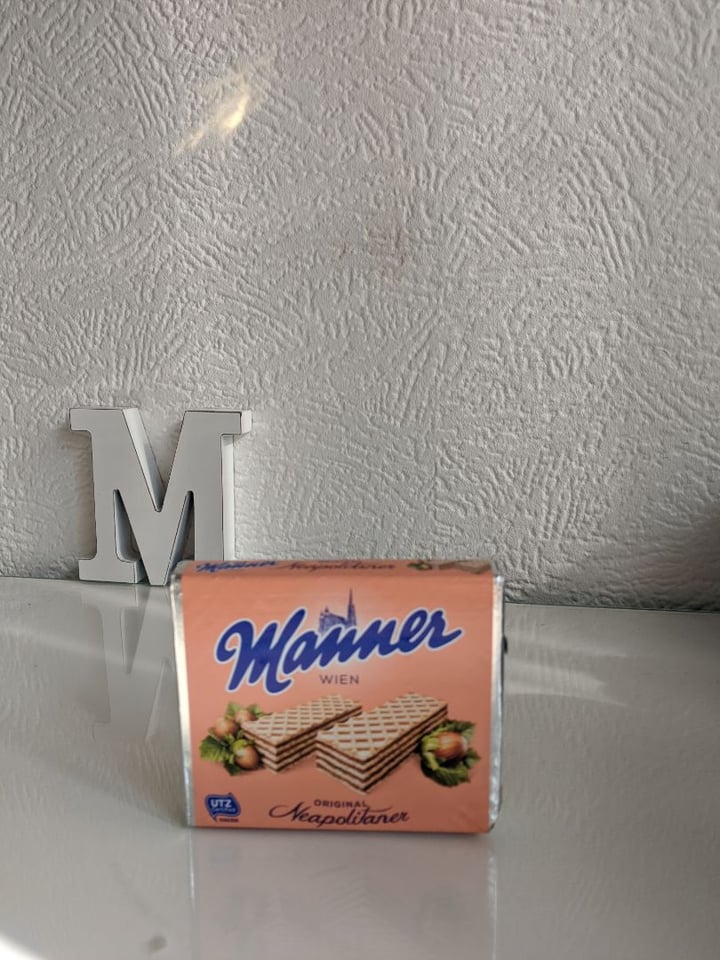 photo of Manner Original Neapolitan Wafers shared by @megsi on  07 Apr 2020 - review