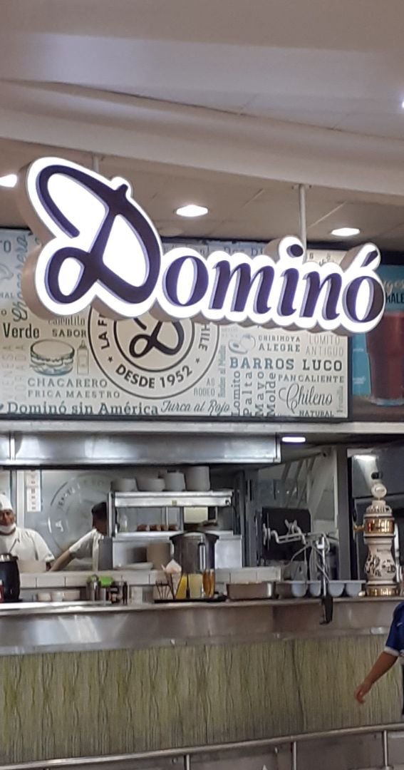 photo of Dominó Completos Veganos shared by @viajandoycocinando on  26 Feb 2020 - review