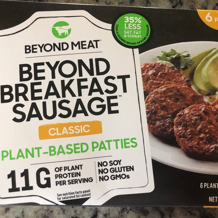 photo of Beyond Meat Beyond breakfast Sausage Classic  shared by @friendgirl on  08 Jun 2021 - review
