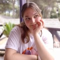 larareina @larareina profile image
