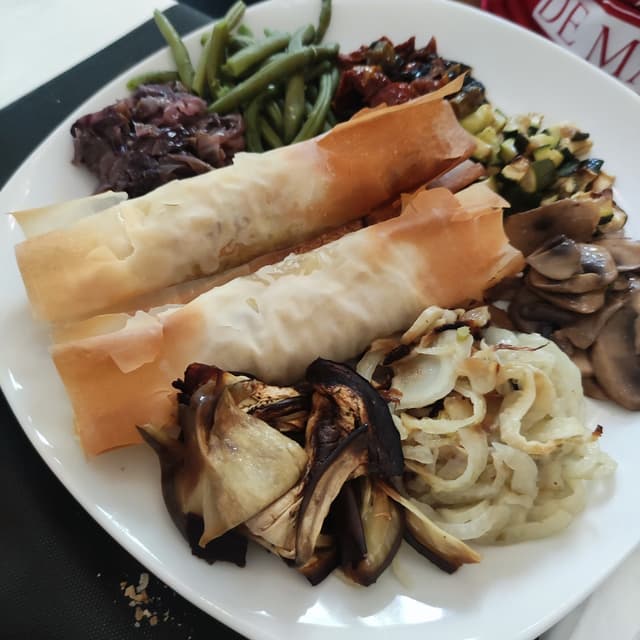 Photo of the dish “Involtini di pasta Fillo con verdure”