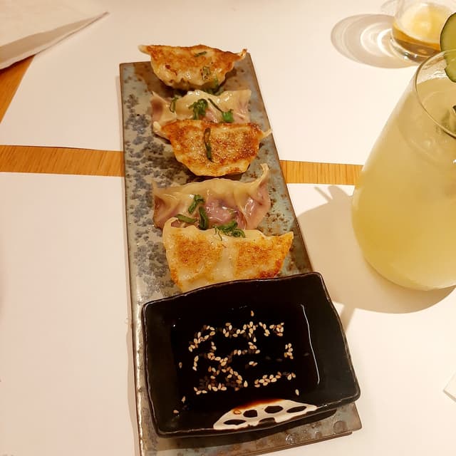 菜肴“Gyozas Veggies”的照片