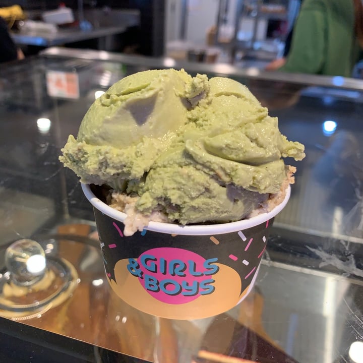 photo of Girls & Boys Matcha Coconut Gelato shared by @cnnna on  04 Dec 2020 - review
