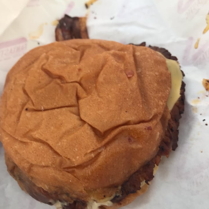 photo of FANTASTIC V Fantastic Smash Vurger shared by @supersarita85 on  16 Jul 2022 - review