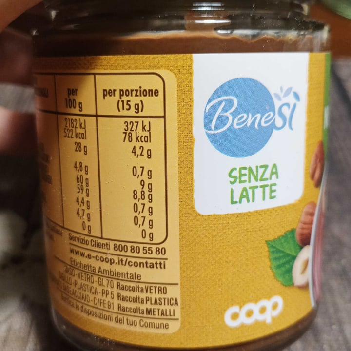 photo of Bene.Si coop Crema Con Nocciole E Cacao shared by @theveganwitchdiary on  26 Jul 2022 - review