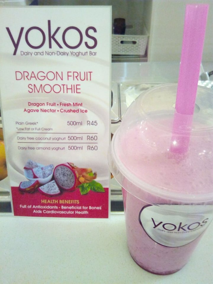 photo of yokos Dragonfruit smoothie shared by @nickyv on  11 Jul 2019 - review